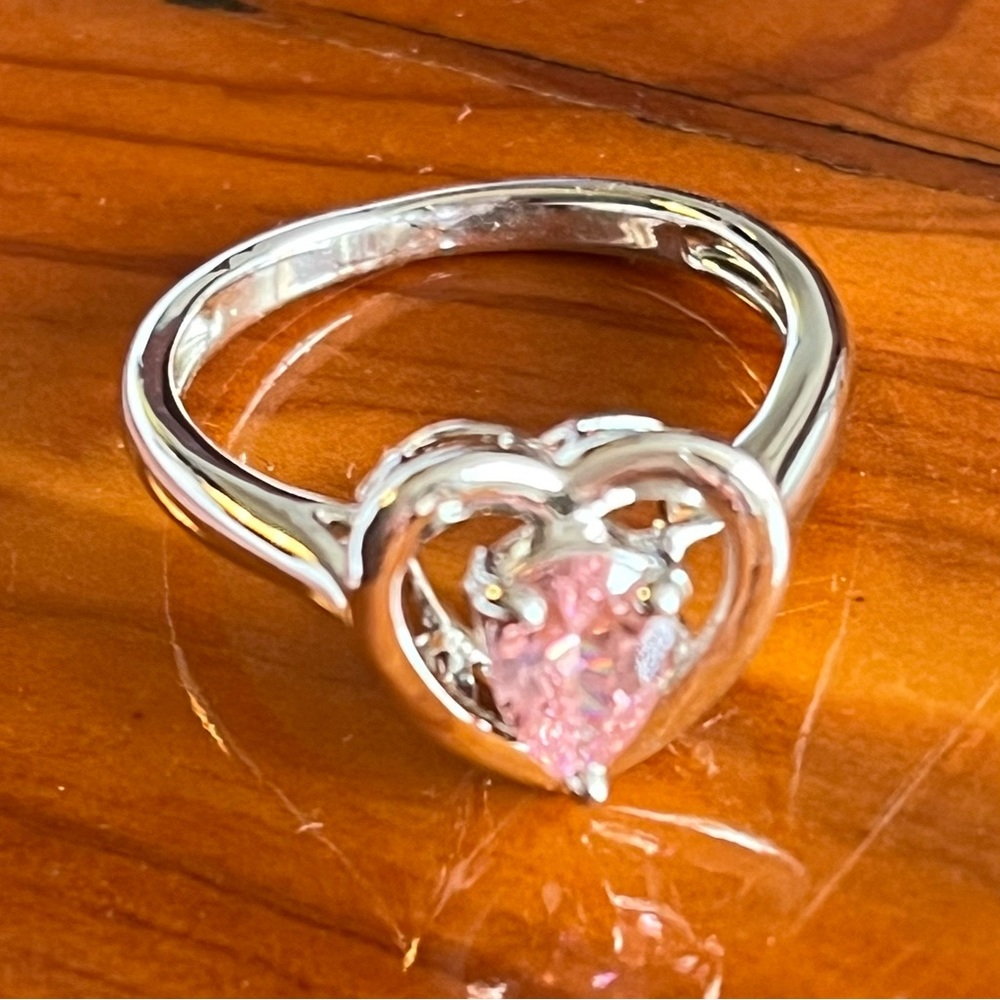 Silverplate Heart Ring Womens SZ 8.25 Pink Simulated Gemstone Teardrop Valentine